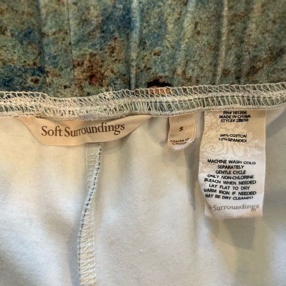 Soft Surroundings Blue and Brown Leggings - Picture 6 of 6